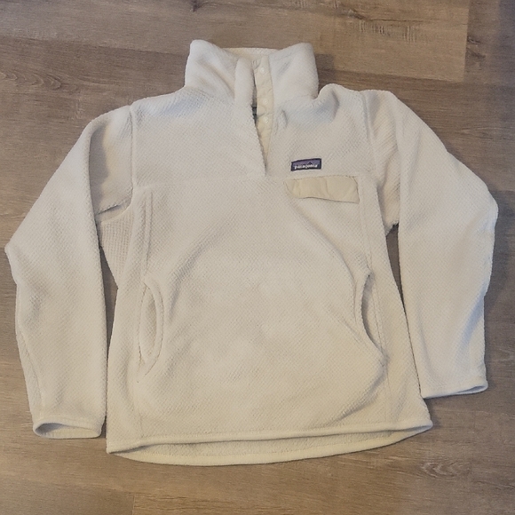 Patagonia Sweaters - Patagonia White Fleece Jacket